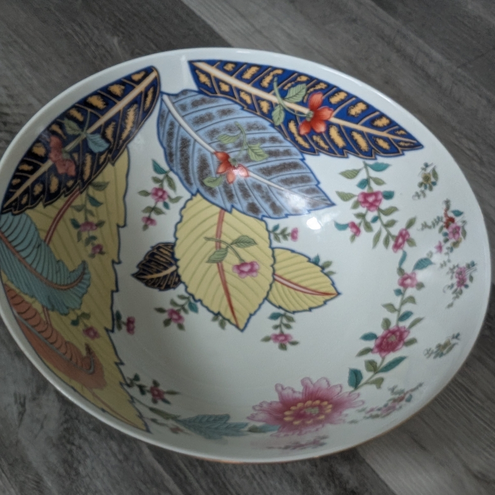 Tobbaco Leaf Vibrant Floral Ceramic Bowl